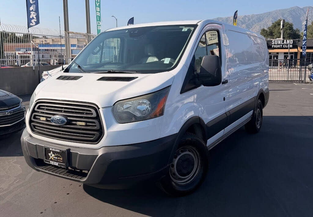 2016 FORD Transit