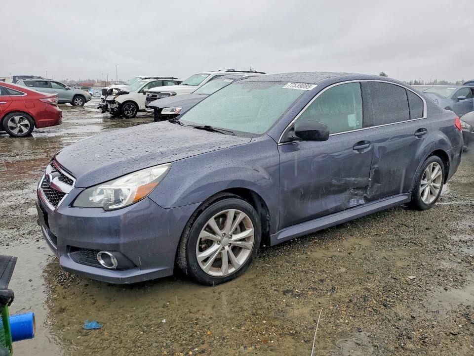 2014 SUBARU Legacy