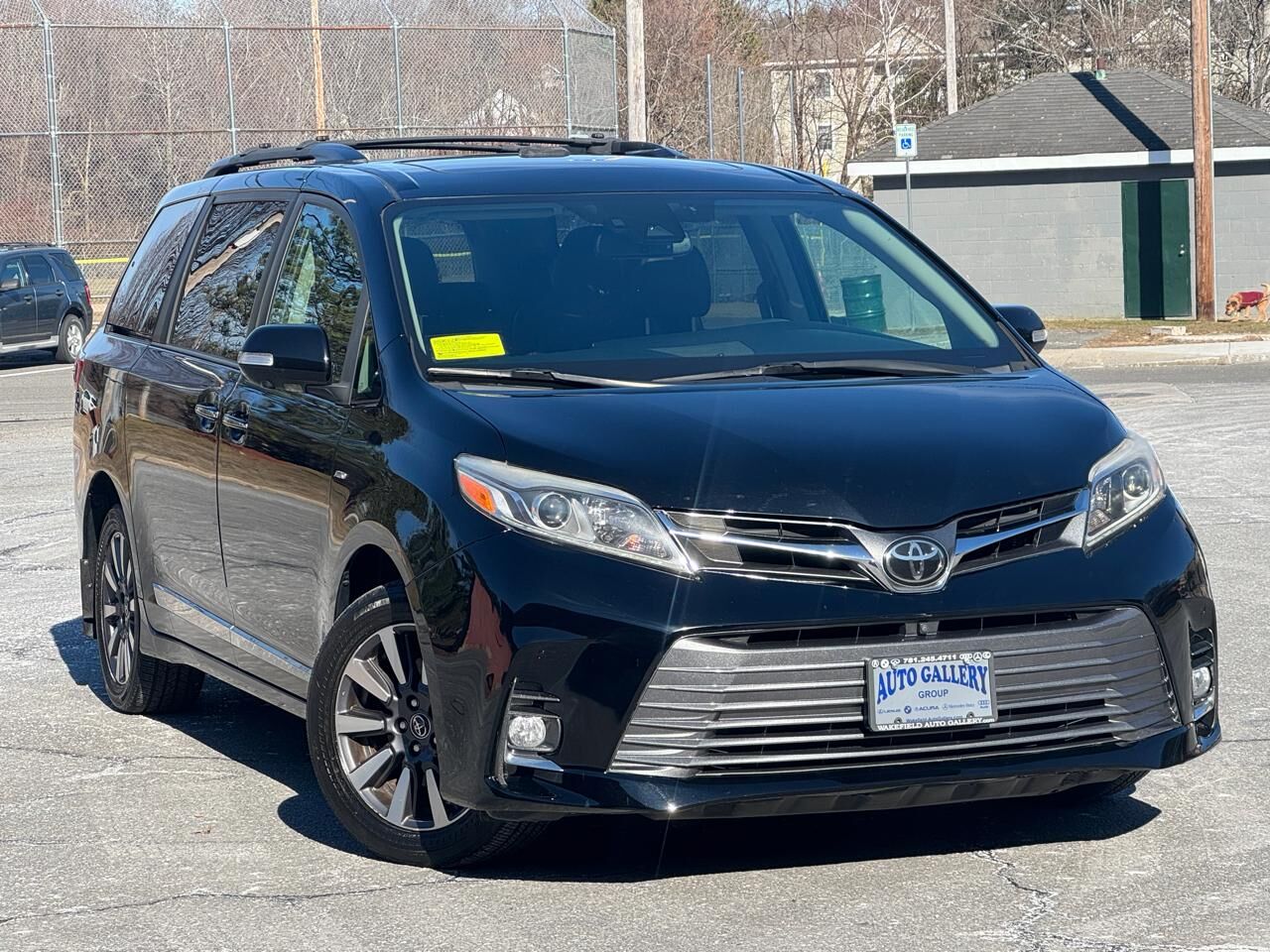 2018 TOYOTA Sienna