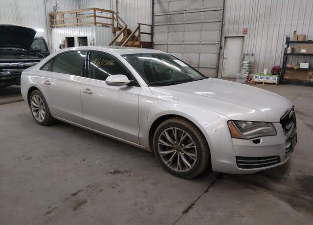 2012 AUDI A8