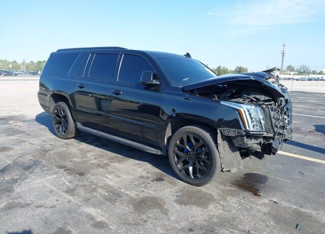 2018 CADILLAC Escalade ESV