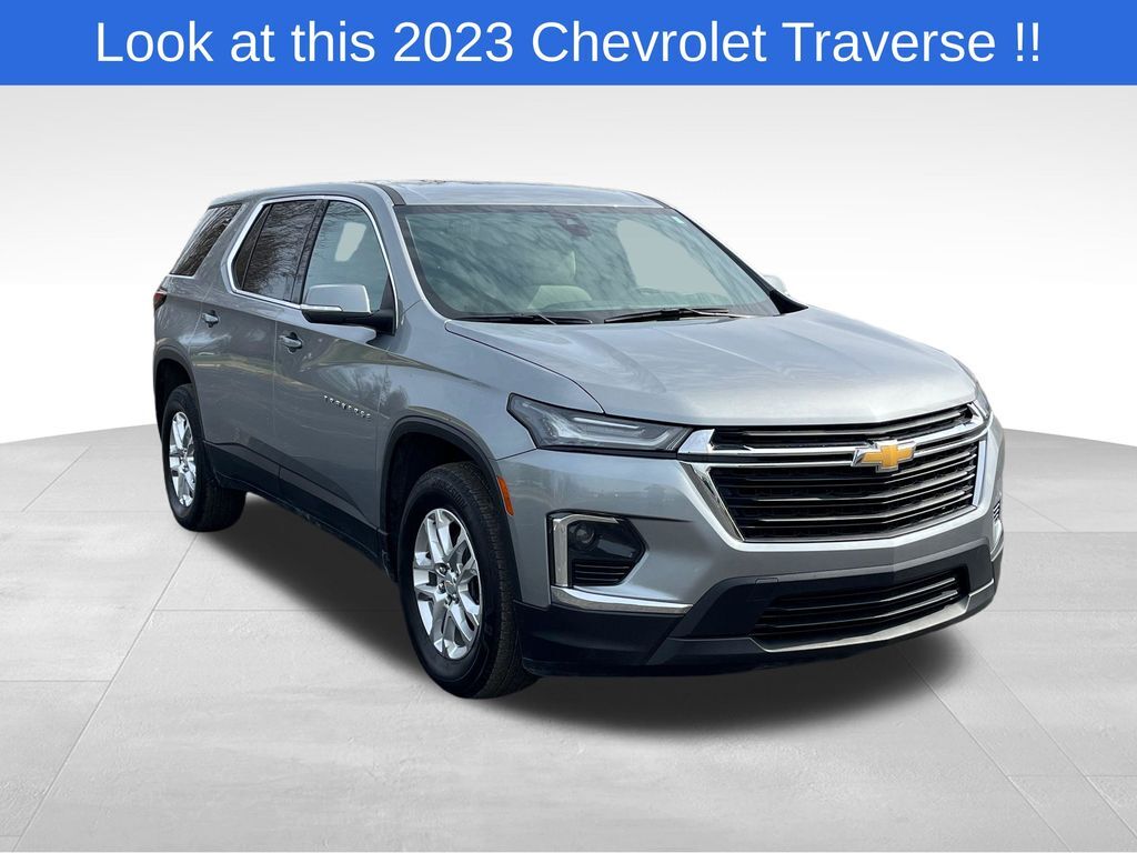 2023 CHEVROLET Traverse