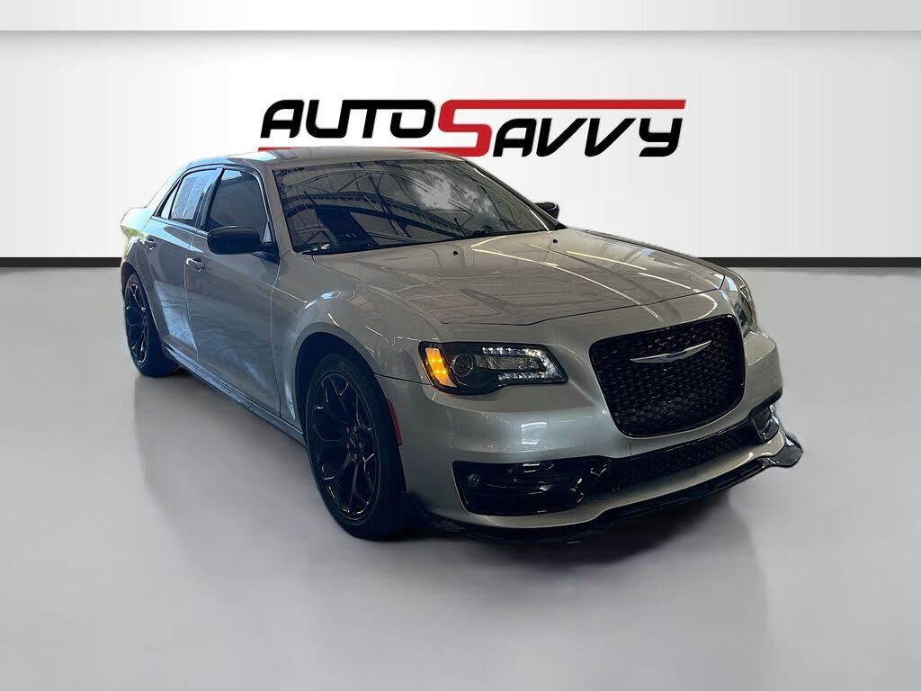 2020 CHRYSLER 300