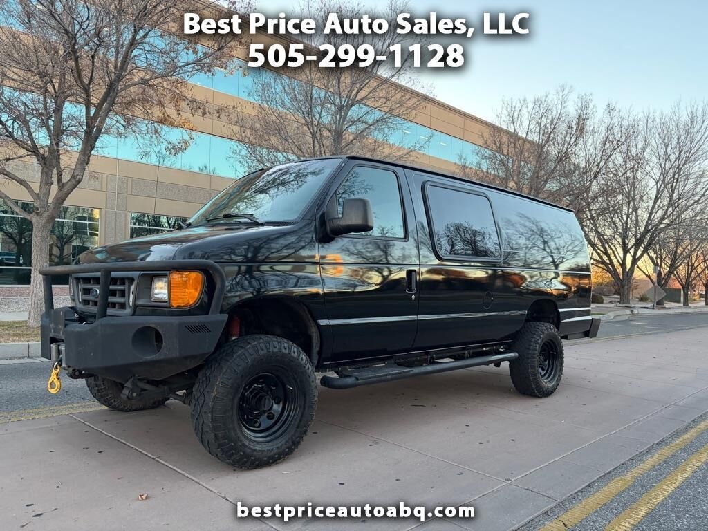 2004 FORD E-350