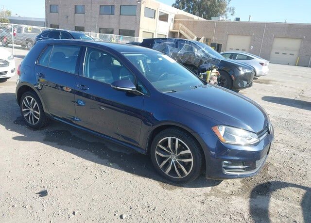 2016 VOLKSWAGEN Golf