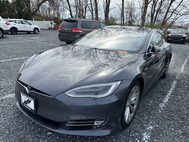 2016 TESLA Model S