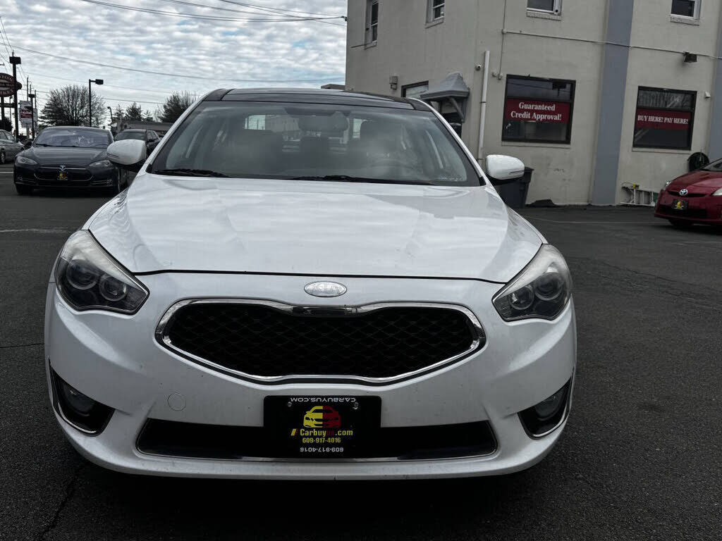 2014 KIA Cadenza