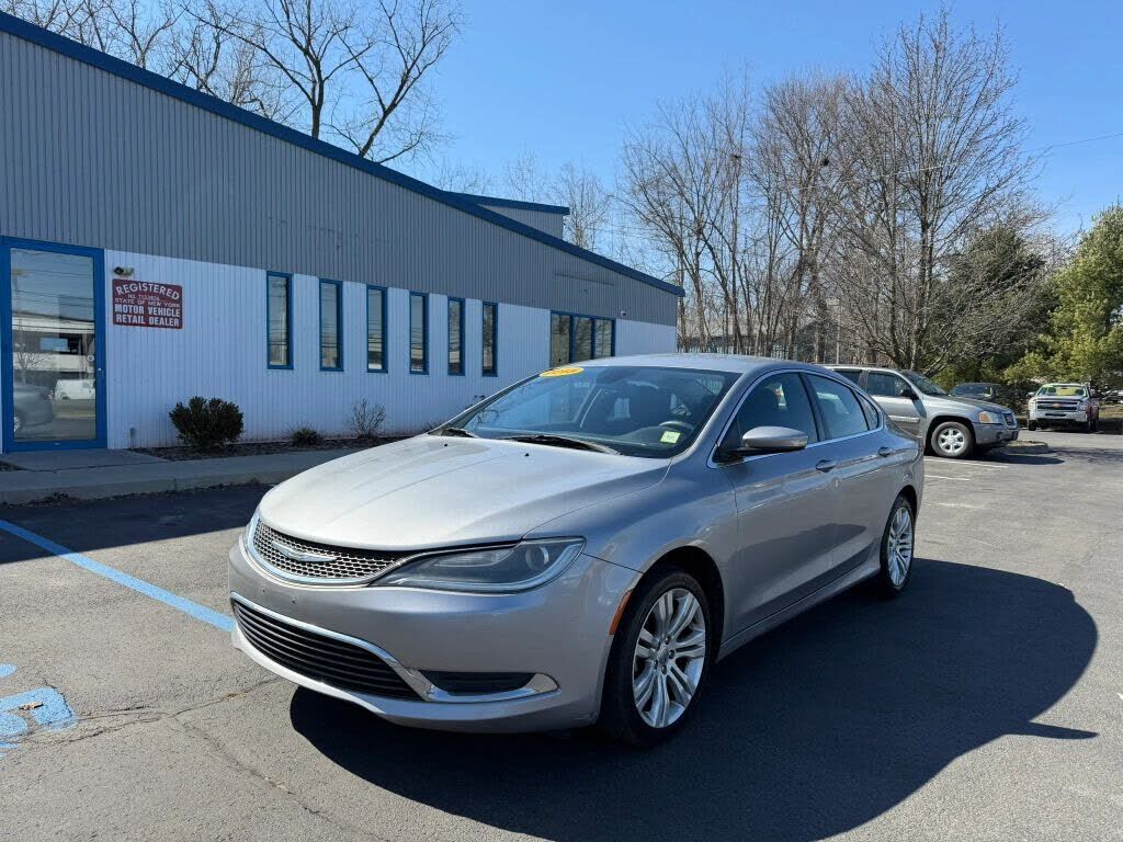 2015 CHRYSLER 200