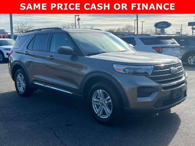 2021 FORD Explorer