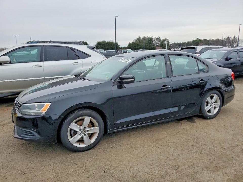 2014 VOLKSWAGEN Jetta