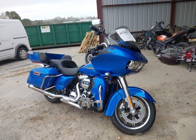 2018 HARLEY DAVIDSON FLTRU / Road Glide Ultra