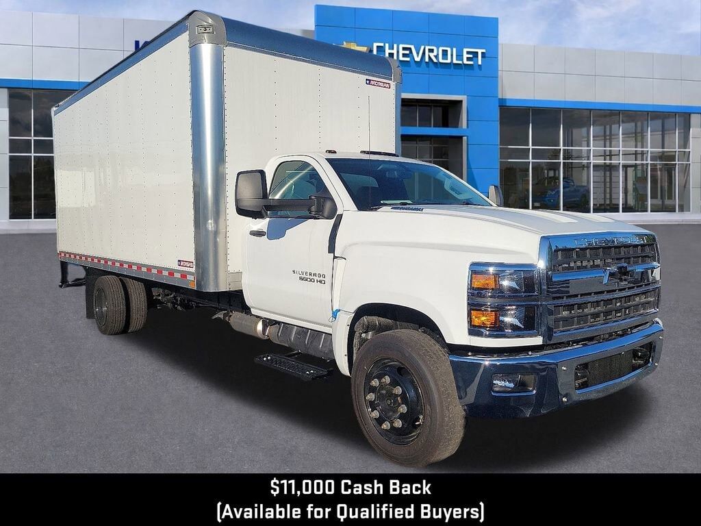 2024 GMC Silverado Medium Duty