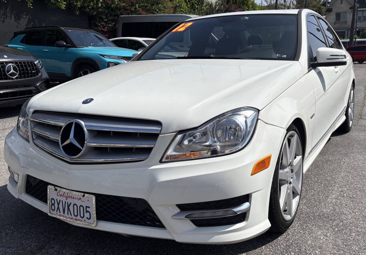 2012 MERCEDES-BENZ C-Class