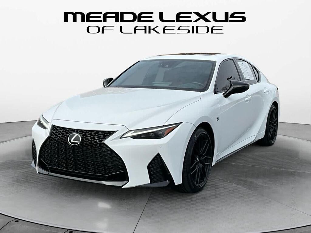 2024 LEXUS IS