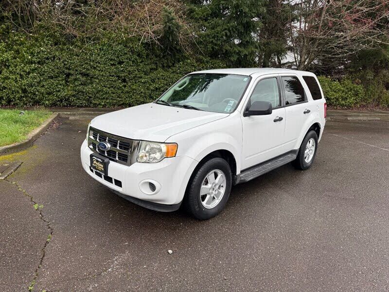 2010 FORD Escape