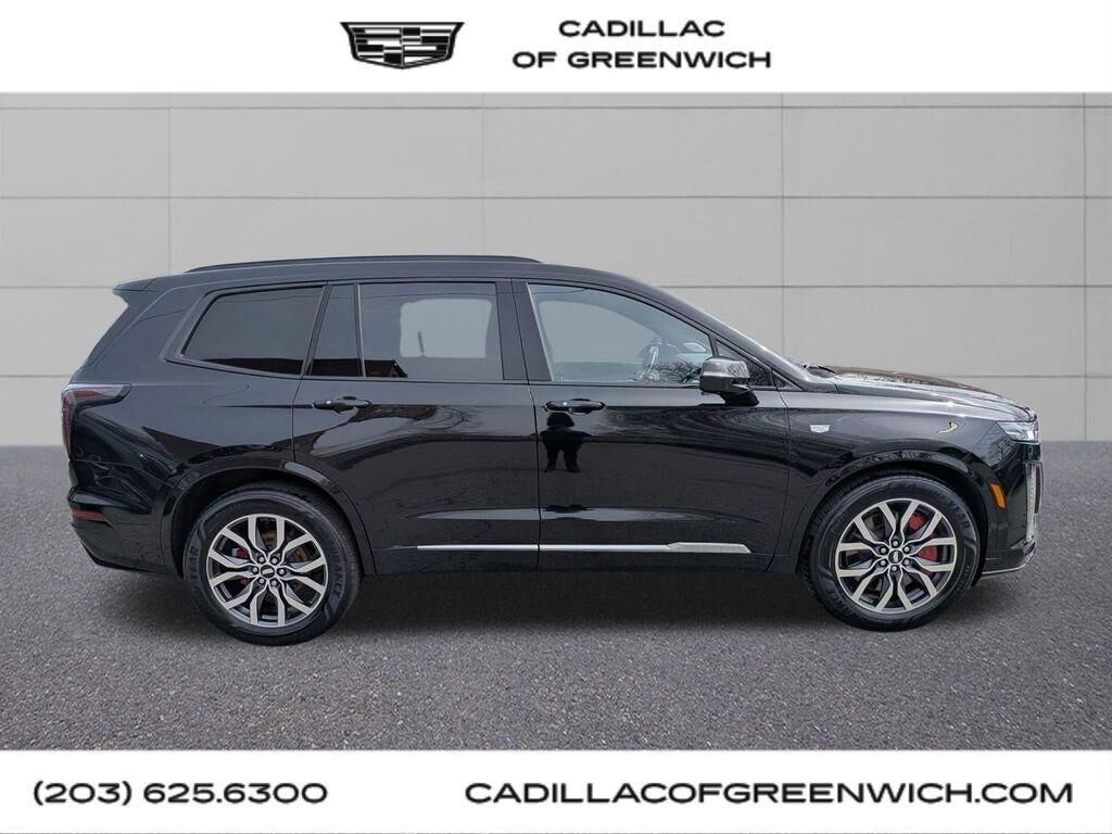2024 CADILLAC XT6