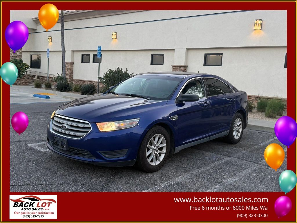 2013 FORD Taurus