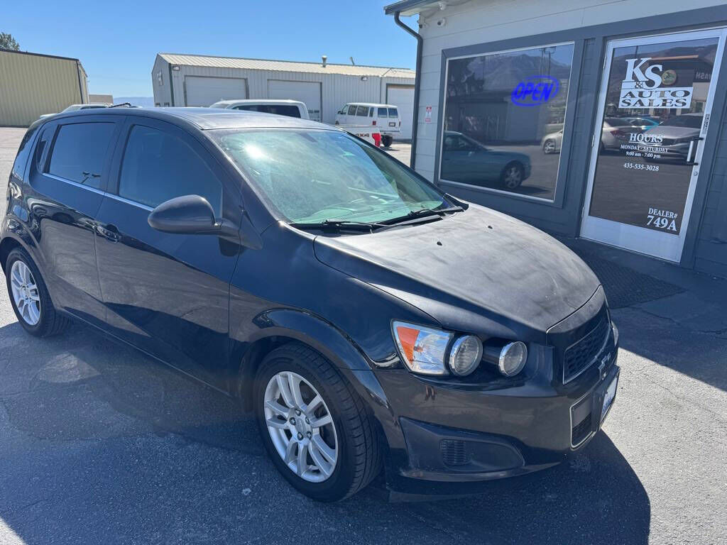 2016 CHEVROLET Sonic