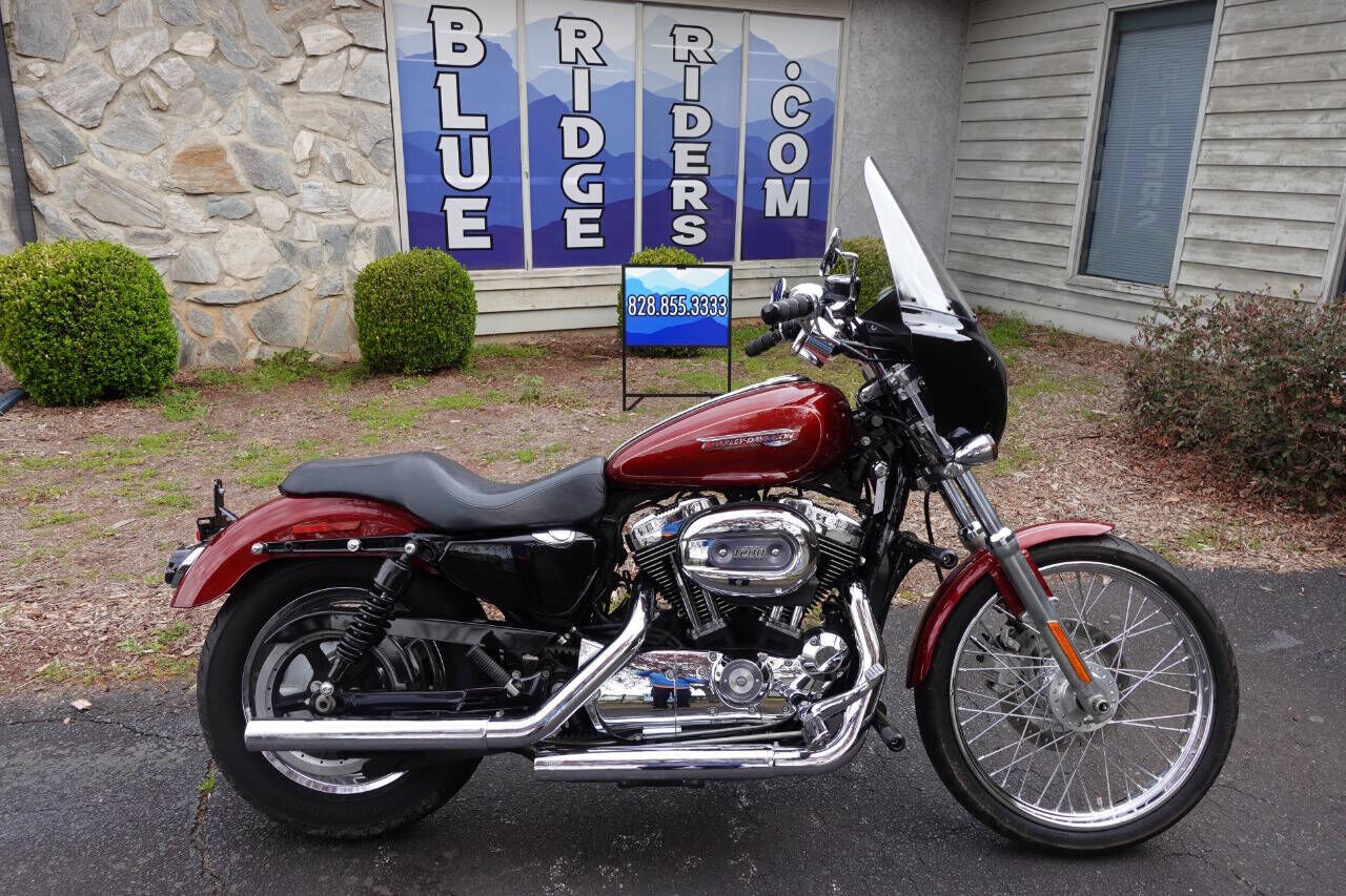 2009 HARLEY DAVIDSON Sportster 1200 Custom