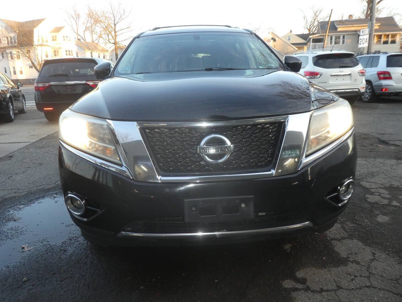 2014 NISSAN Pathfinder