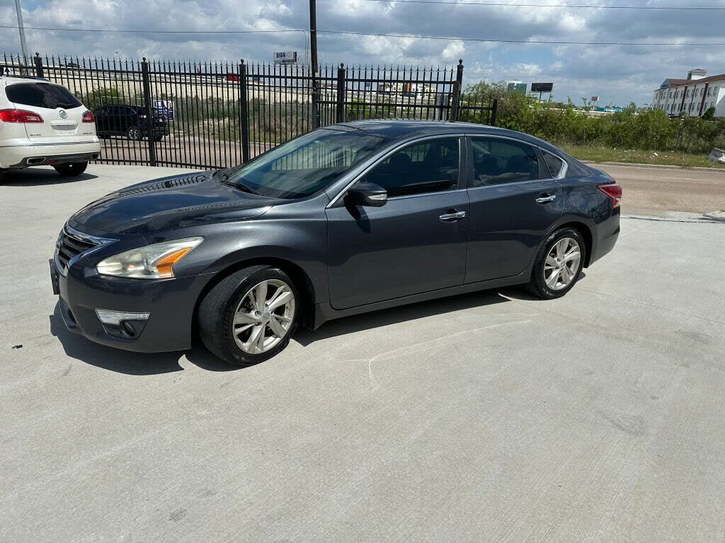 2013 NISSAN Altima