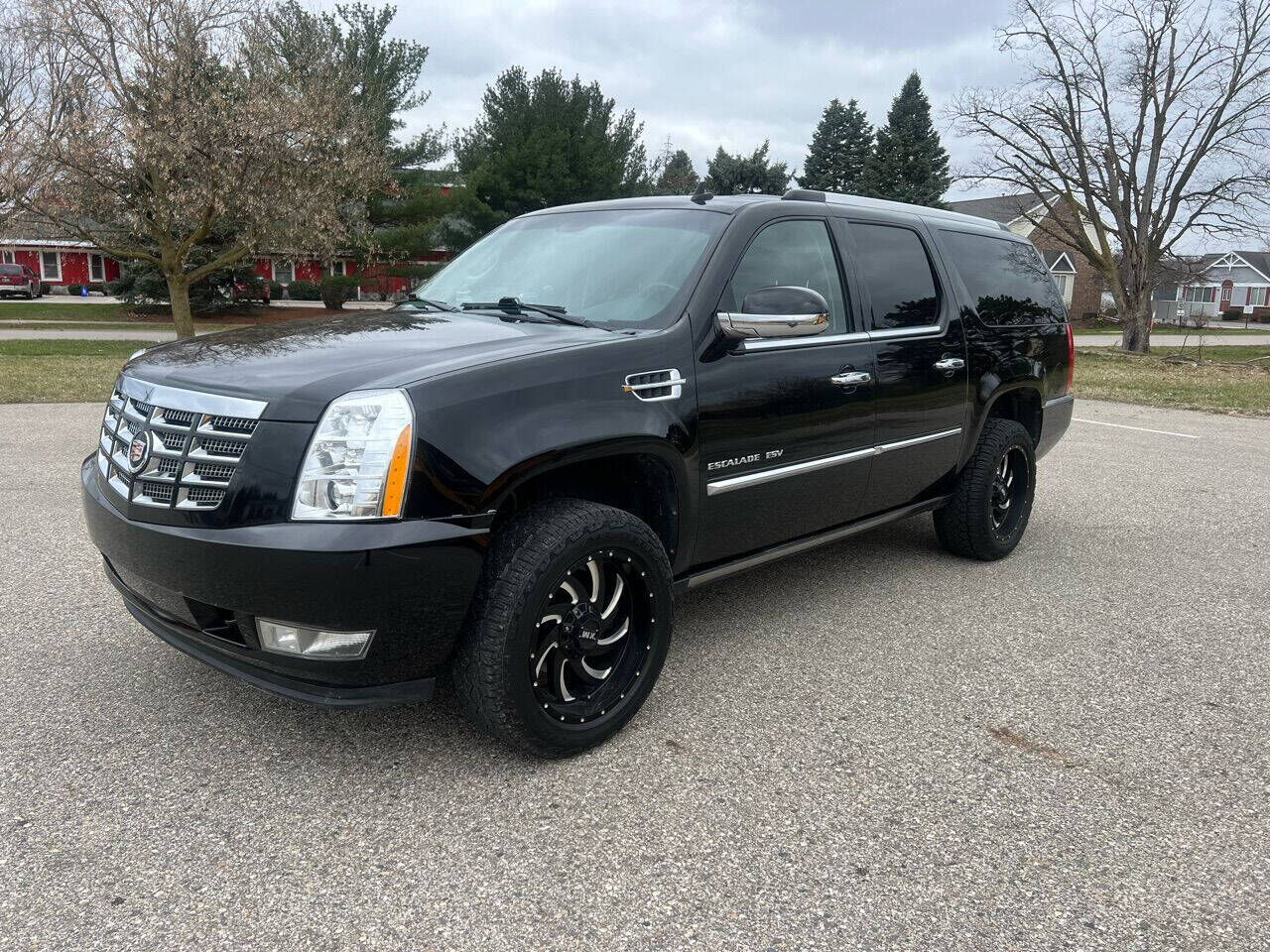 2011 CADILLAC Escalade