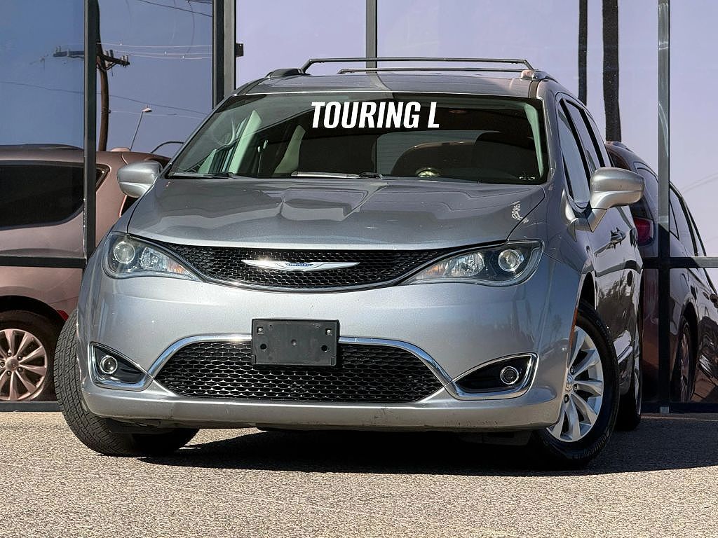 2019 CHRYSLER Pacifica