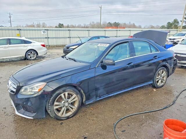 2015 MERCEDES-BENZ E-Class
