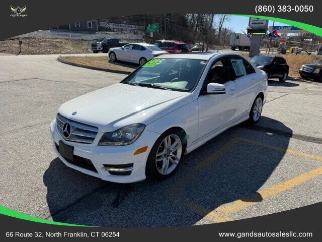 2013 MERCEDES-BENZ C-Class