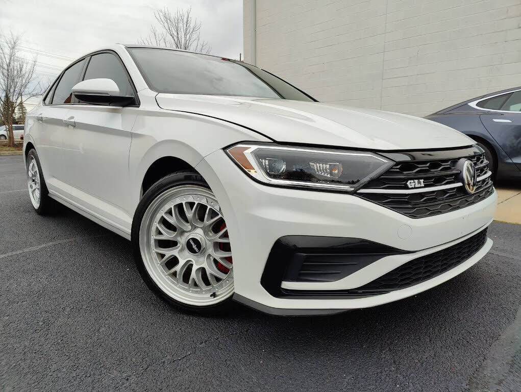 2019 VOLKSWAGEN Jetta