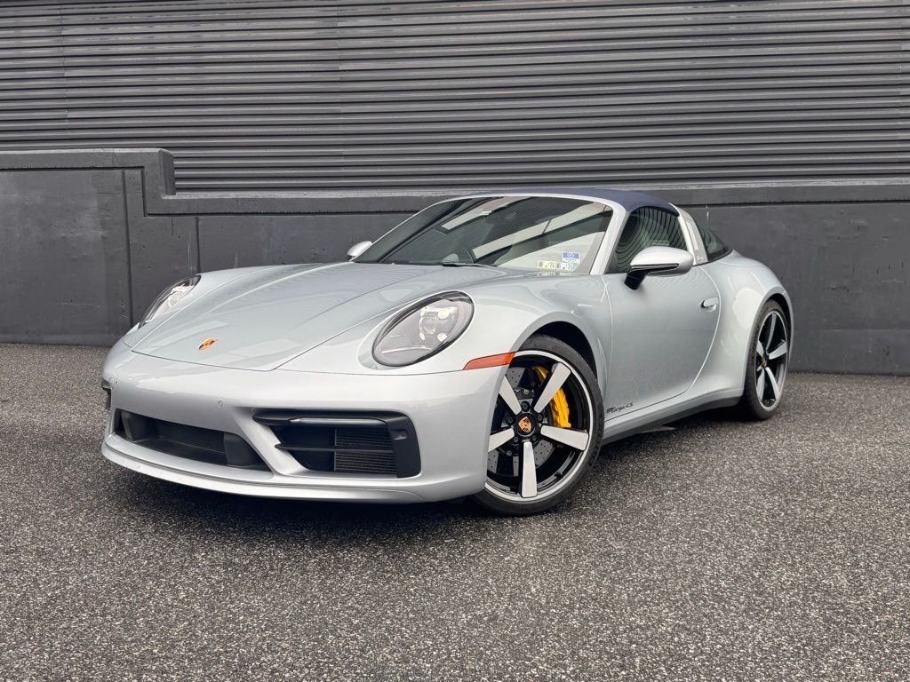 2022 PORSCHE 911