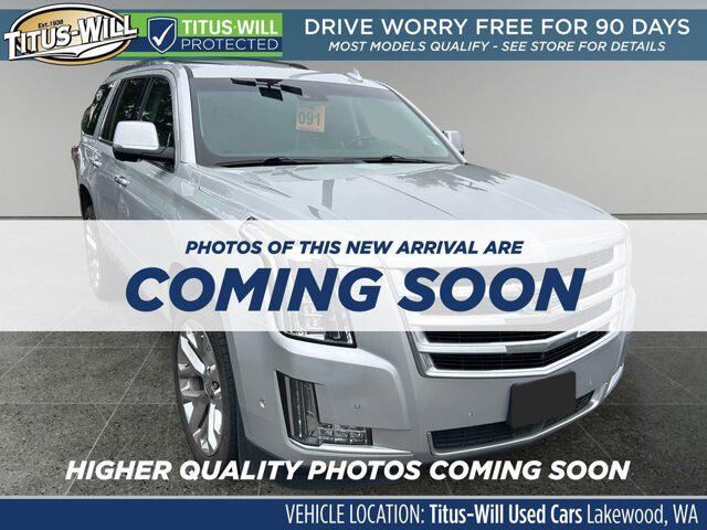 2017 CADILLAC Escalade