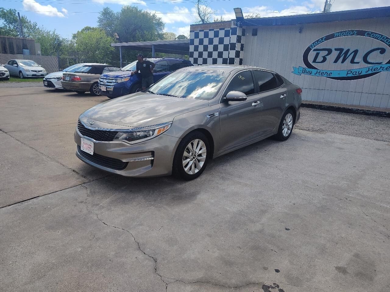 2017 KIA Optima