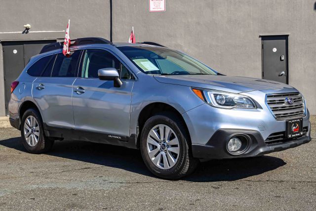 2017 SUBARU Outback