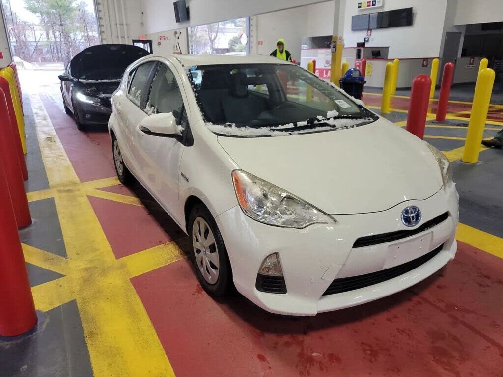 2012 TOYOTA Prius