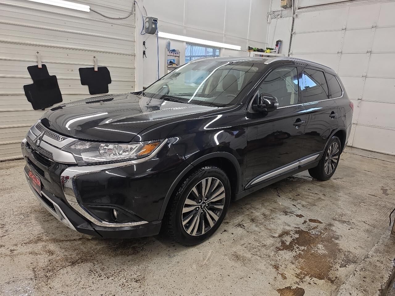 2020 MITSUBISHI Outlander