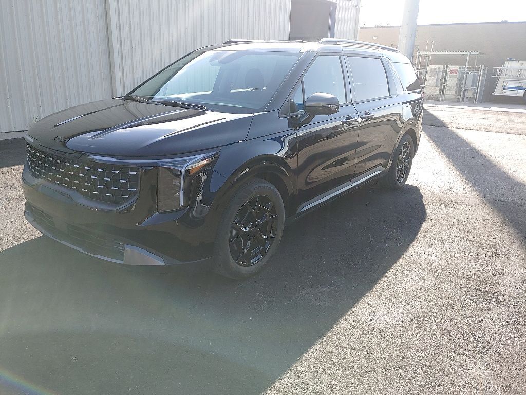 2025 KIA Carnival