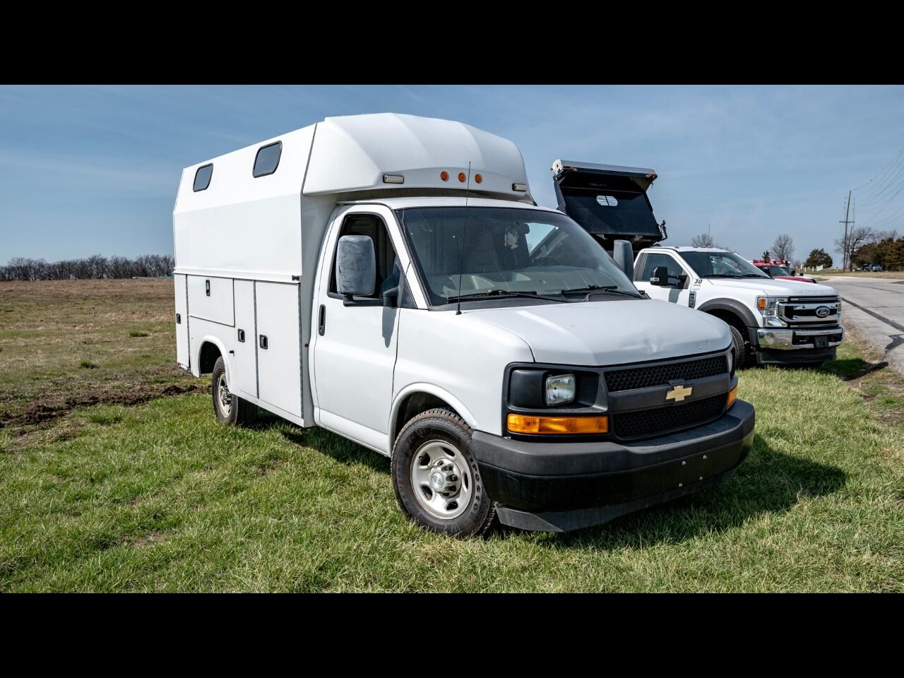 2017 CHEVROLET Express