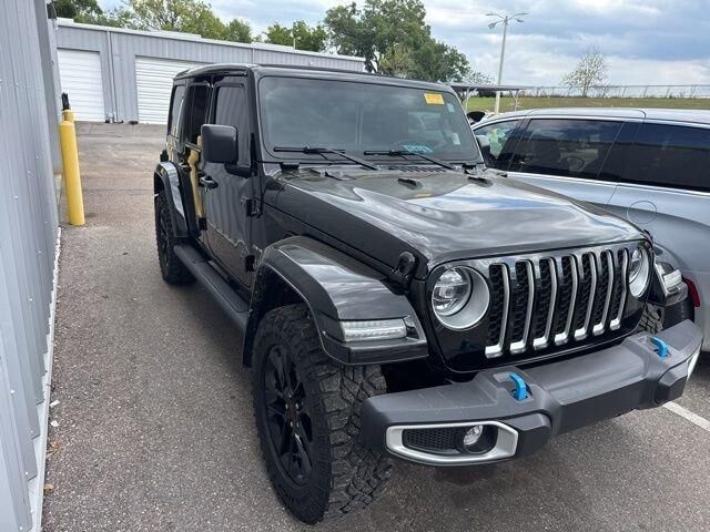 2022 JEEP Wrangler