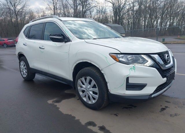 2017 NISSAN Rogue