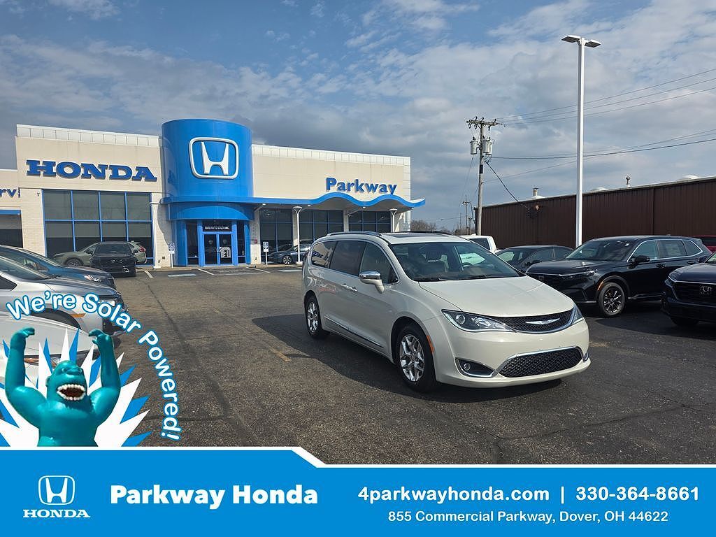 2017 CHRYSLER Pacifica