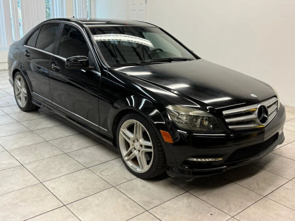 2011 MERCEDES-BENZ C-Class