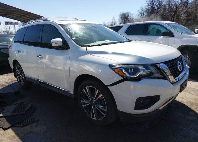 2018 NISSAN Pathfinder