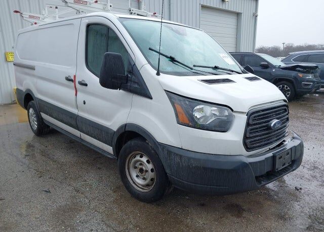 2016 FORD Transit