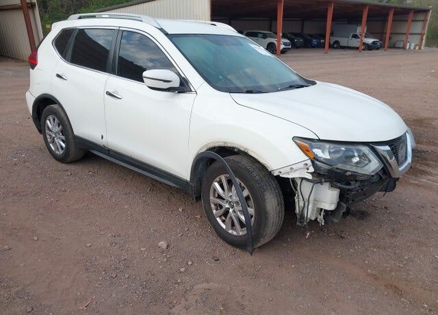 2017 NISSAN Rogue