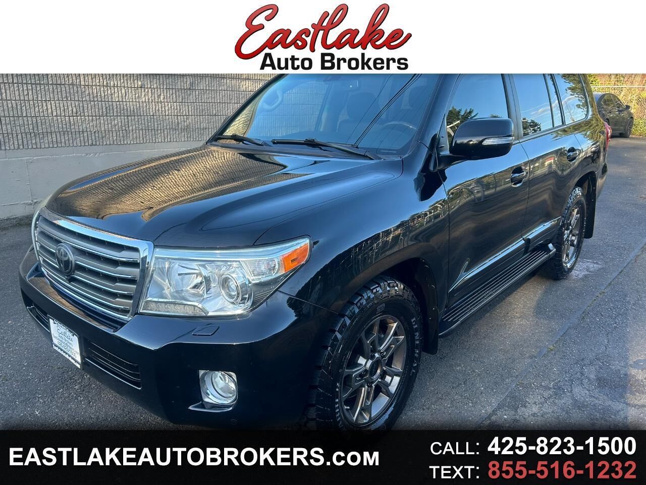 2013 TOYOTA Land Cruiser