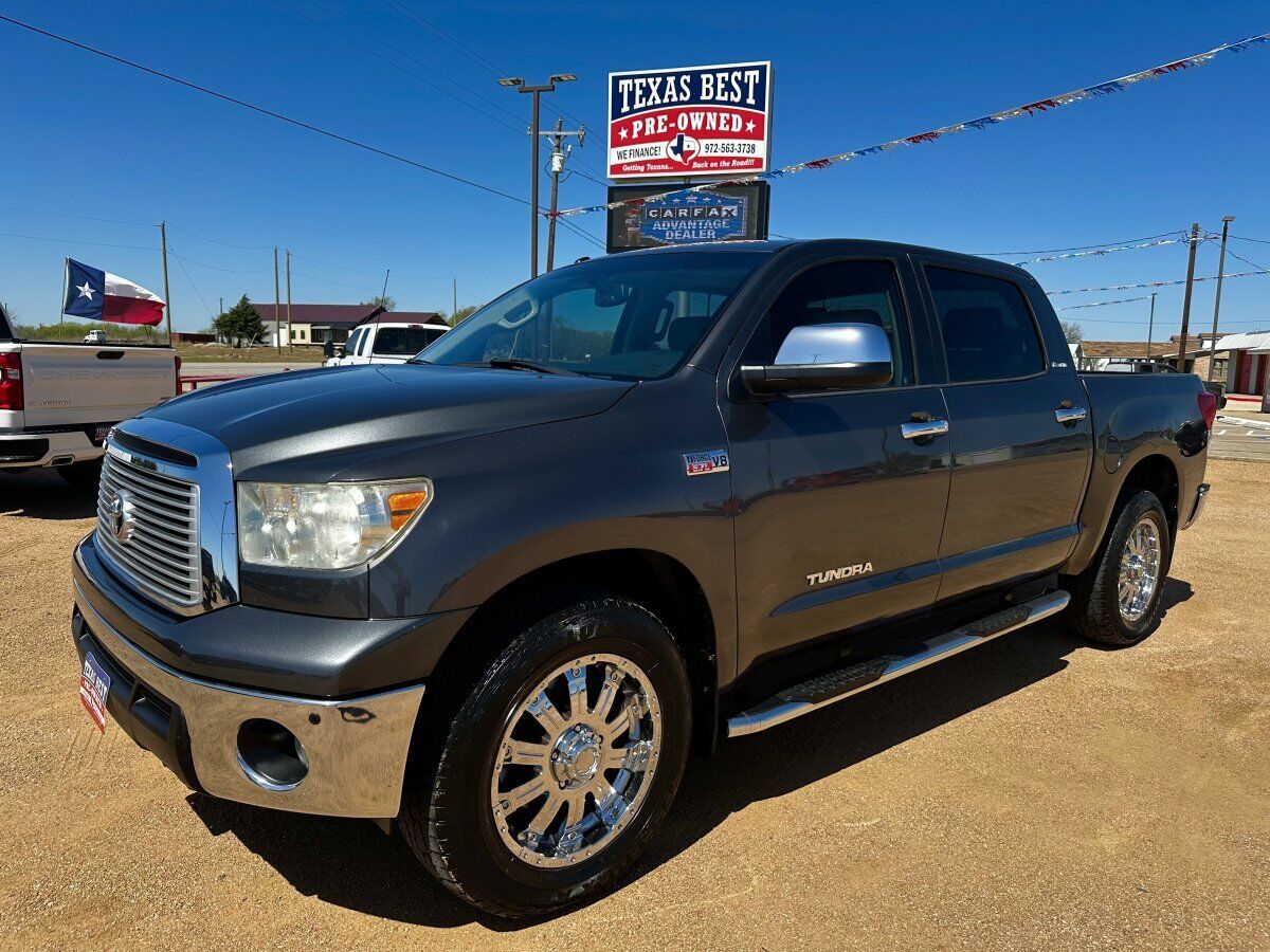 2013 TOYOTA Tundra