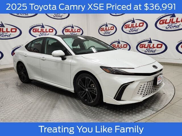 2025 TOYOTA Camry