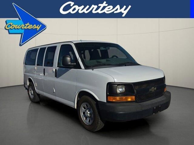 2014 CHEVROLET Express