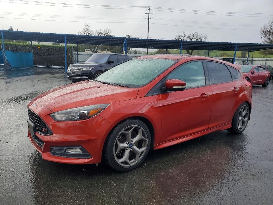 2018 FORD Focus